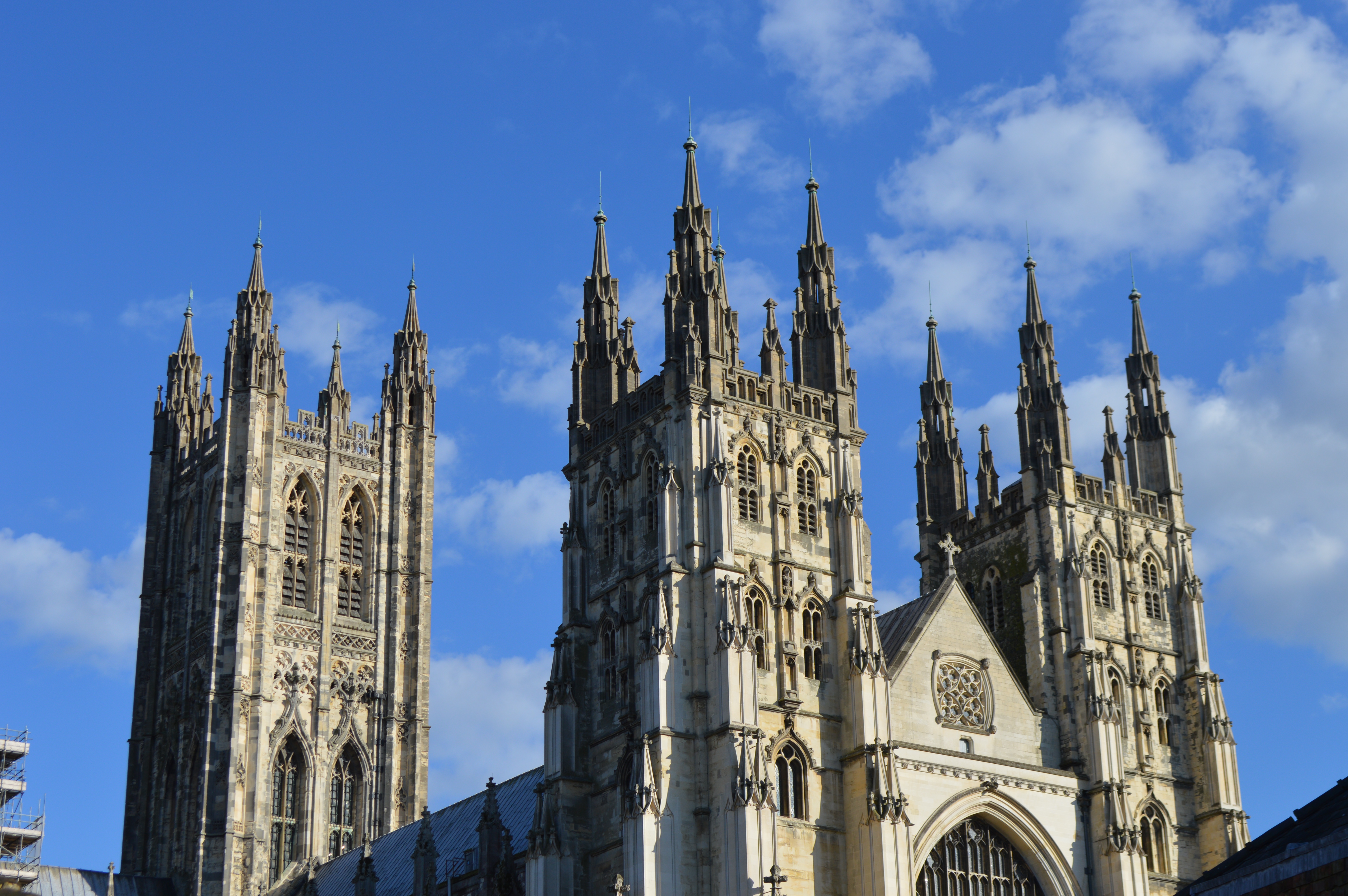 Foto col cielo blu perché mi vuole male